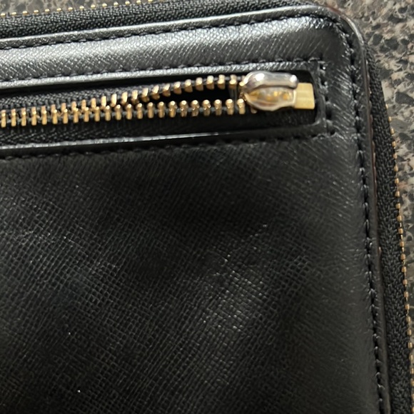 Kate Spade black wristlet - Picture 4 of 5